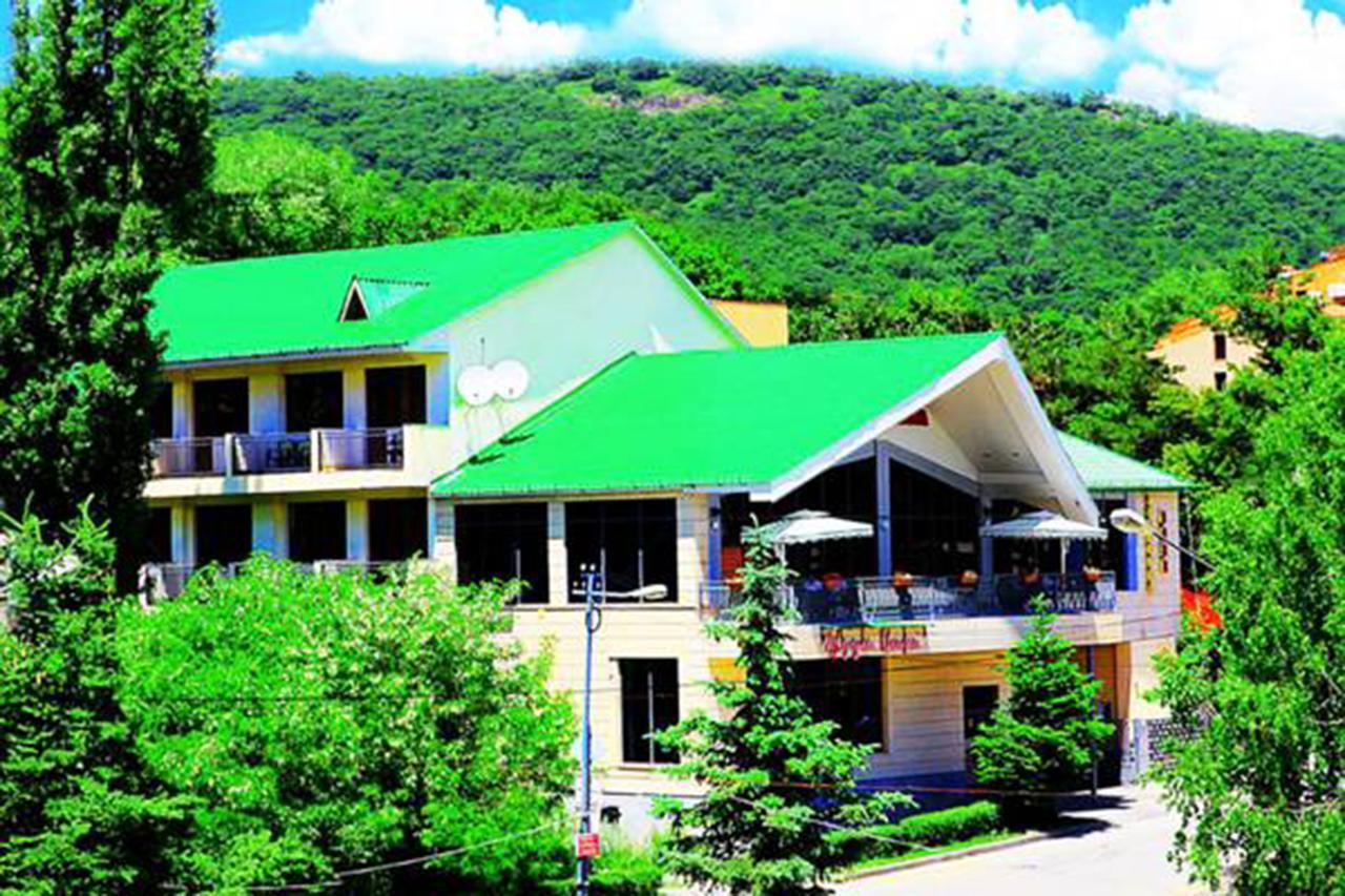 Hotel - Saya Cachkadzor Zewnętrze zdjęcie